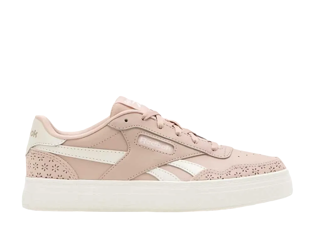 リーボック コート アドバンス ボールド "ブラッシュピンク/チョーク"