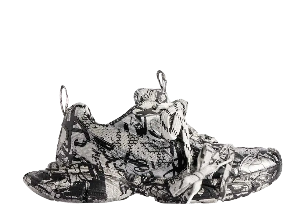 バレンシアガ 3XL エクストリーム グラフィティ スニーカー "ホワイト/ブラック"