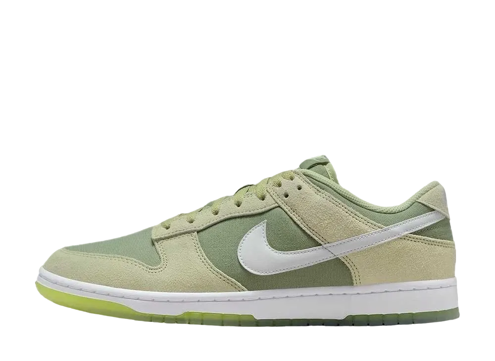 ナイキ ダンク ロー "オイルグリーン"