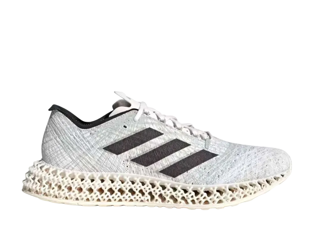 アディダス 4DFWD × ストラング "オフホワイト/カーボン/ワンダーシルバー"