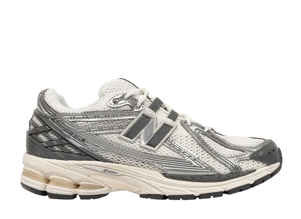 ニューバランス 1906R "シルバー/グレー"