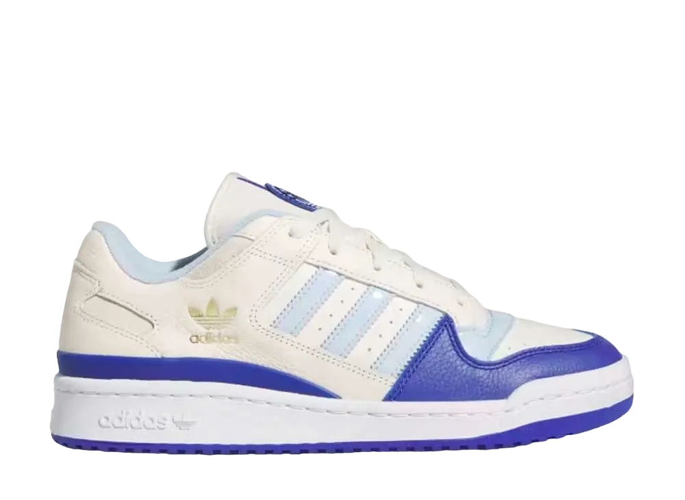 アディダス オリジナルス フォーラム ロー クラシック "クリームホワイト/クリアスカイ/セミルーシッドブルー"