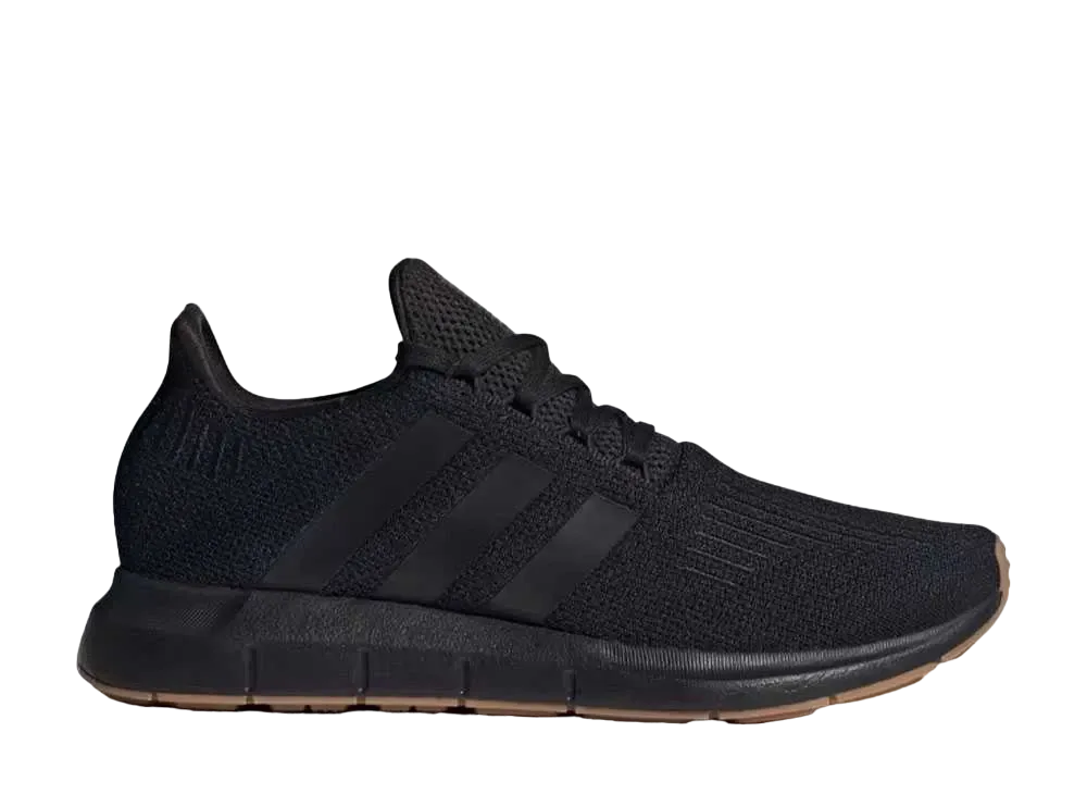 アディダス スウィフト ラン 1.0 "コアブラック"