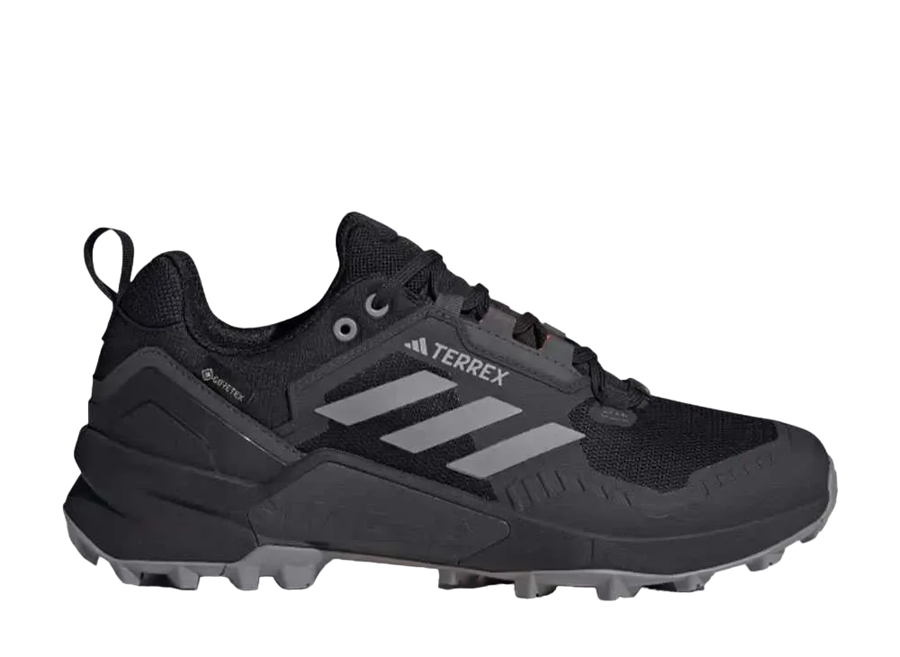 アディダス テレックススウィフト R3 ゴアテックス ハイキング "コアブラック/グレースリー/ソーラーレッド"