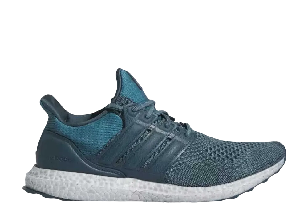 アディダス ウルトラブースト 1.0 "アークティックナイト/コアブラック"