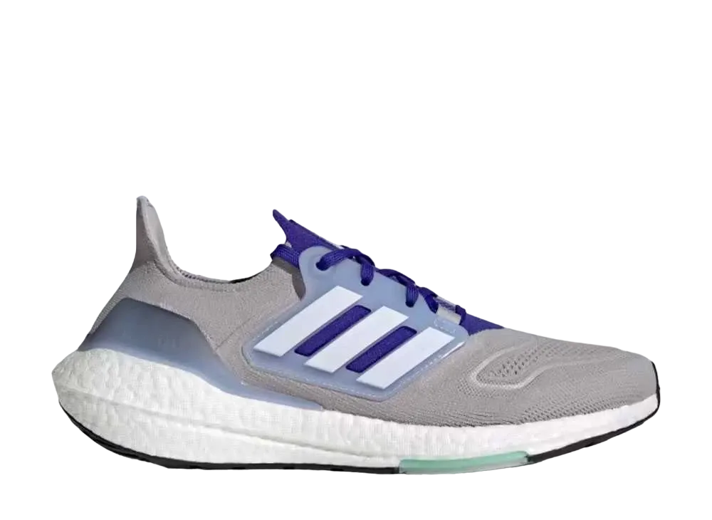 アディダス ウルトラブースト22 ランニング "グレーツー/クラウドホワイト/ルシッドブルー"