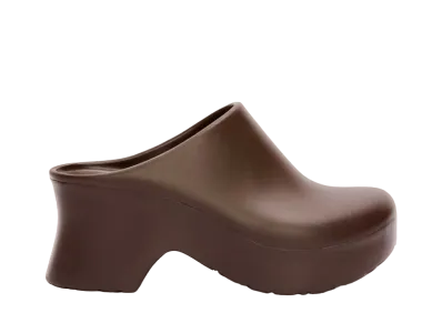 LOEWE Women's Foam Clog In Light Foam Rubber "Shiitake"