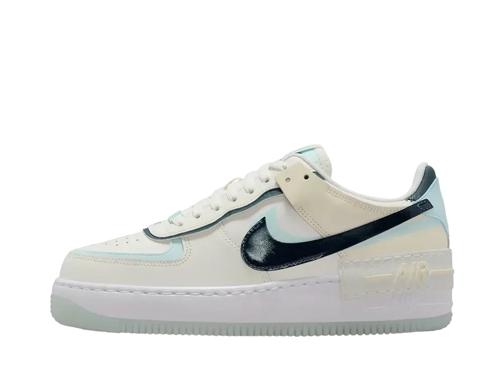 ナイキ ウィメンズ エアフォース1 ロー シャドウ "セイル/グレイシャーブルー/ココナッツミルク/アーモリーネイビー"