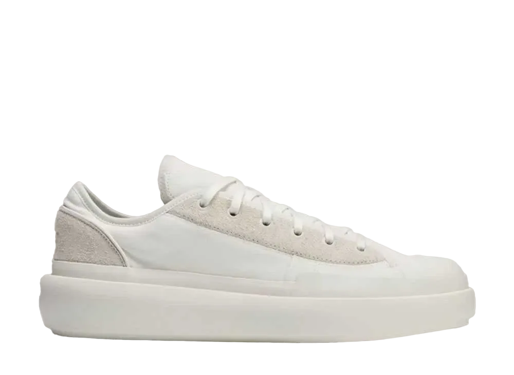 アディダス ワイスリー アジャツ コート ロー "オフホワイト"