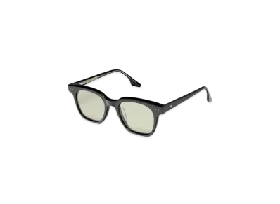Gentle Monster South Side N 01(Light Adaptive) "Black/Color Changing Lenses"