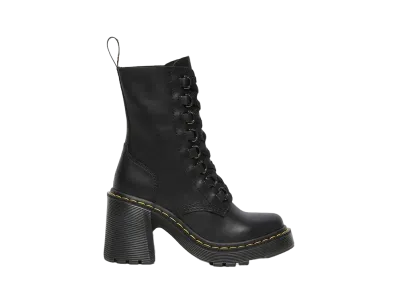 Dr.Martens Women's Chesney 8 Tie Boots "Black"