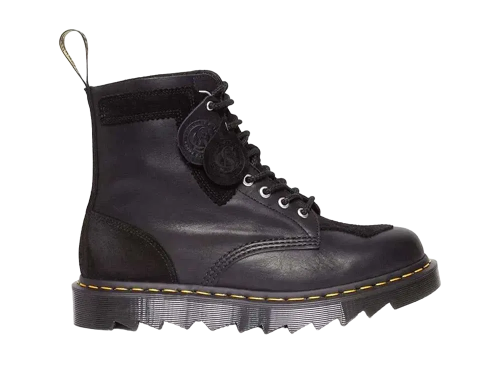 Dr.Martens MIE 1460 Pascal Appliqué 8-Eye Boots "Black"