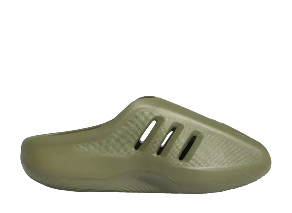 アディダス アディフォーム インフィニティ ミュール "オリーブ"