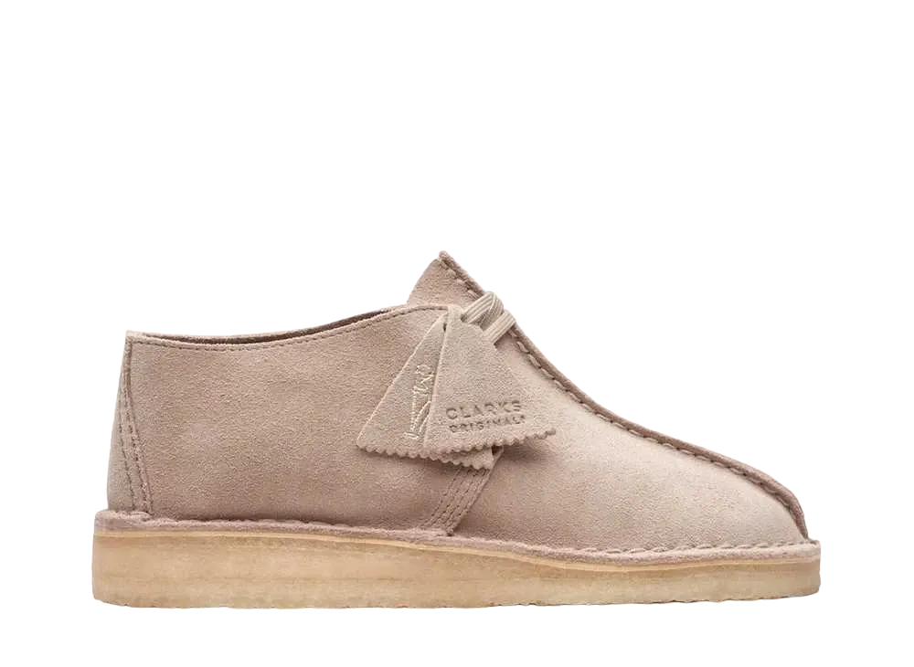 Clarks Women's Desert Trek "Sand Suede"