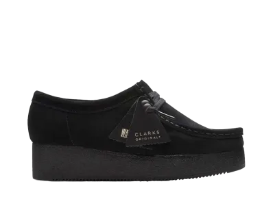 Clarks Women's Wallacraft Bee "Black Suede"