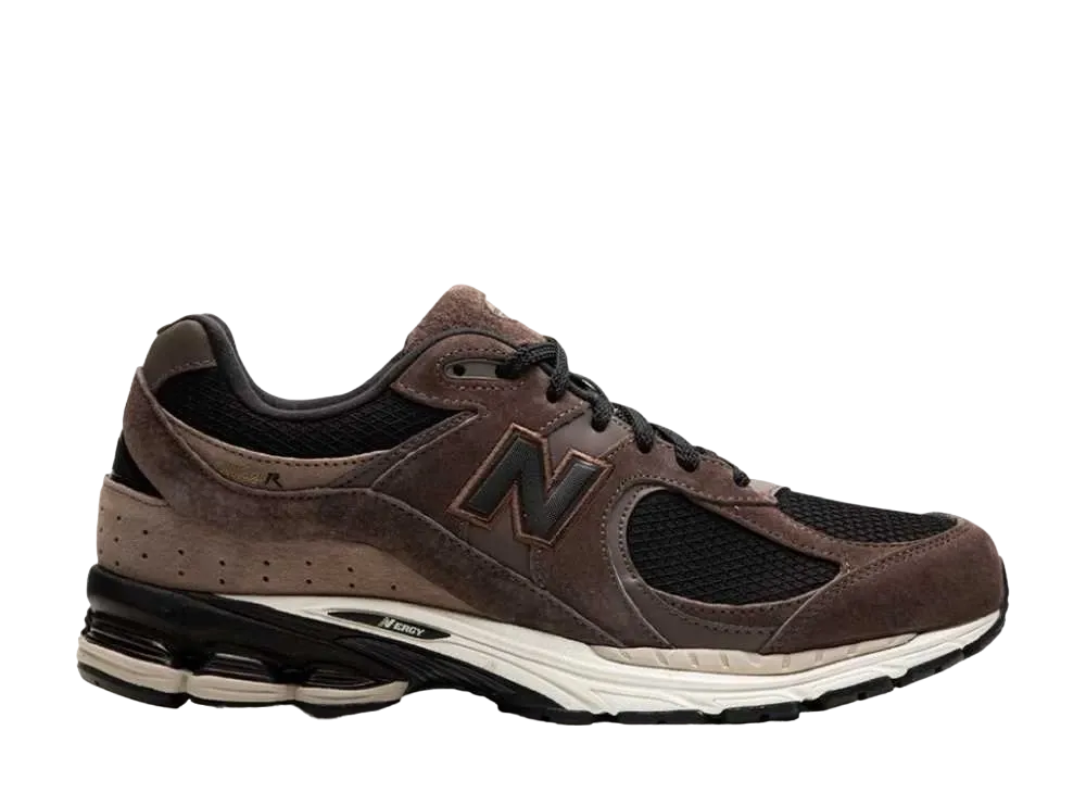 New Balance 2002R "Mushroom/Black/White"