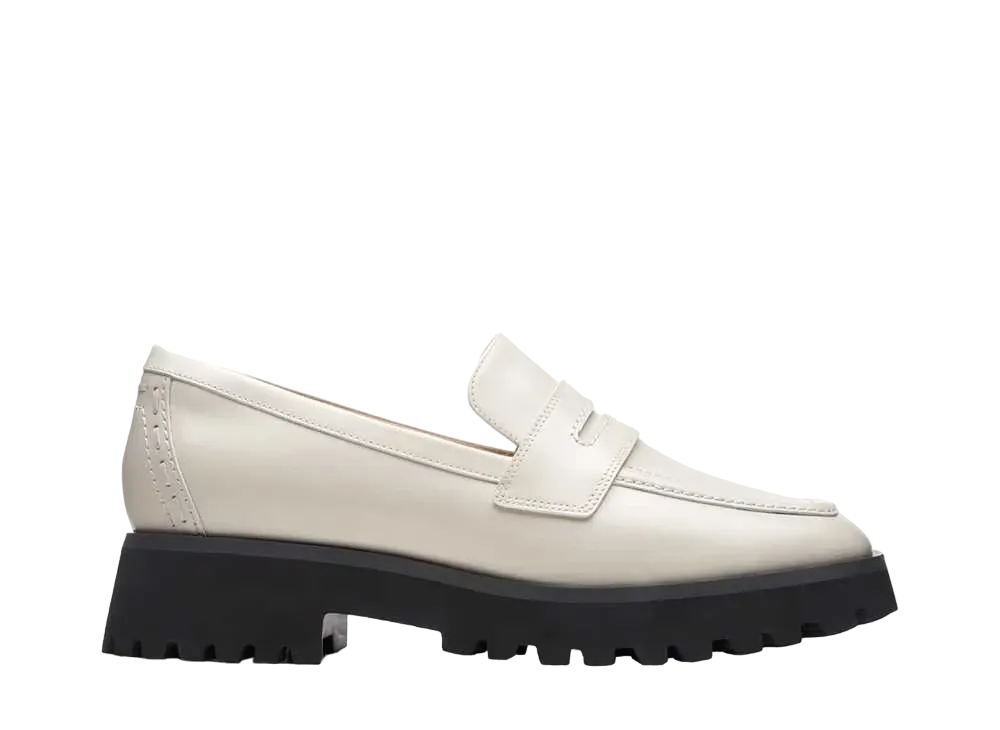 クラークス ウィメンズ ステイソエッジ "アイボリーレザー"