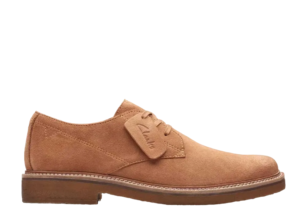 クラークス クラークデールダービー "ライトタンスウェード"