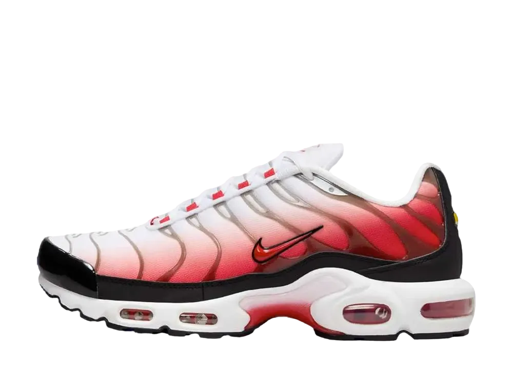 ナイキ エアマックスプラス "ユニバーシティレッド"
