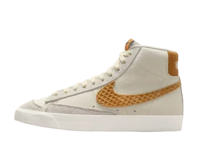 Nike Blazer Mid '77 Vintage "Coconut Milk/Sail/Black/Wheat"