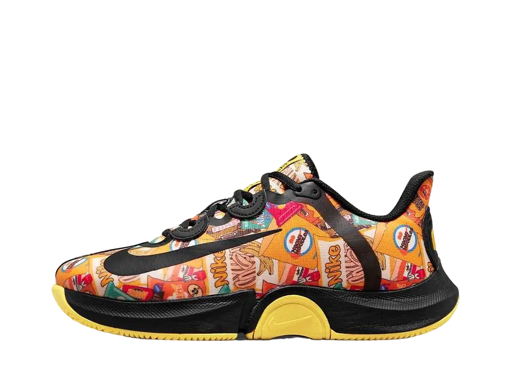 大坂なおみ × ナイキ ウィメンズ コート エアズーム GP ターボ "ブラック/サイレンレッド/レーサーブルー/ビビッドサルファー"