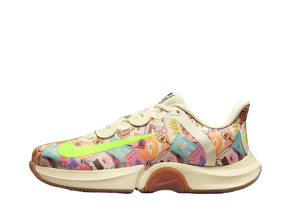 大坂なおみ × ナイキ ウィメンズ コート エアズーム GP ターボ "ココナッツ/ガムライトブラウン/セサミ/ボルト"