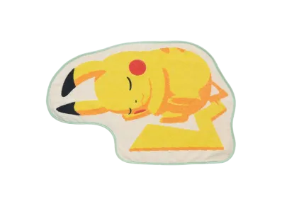 Pokemon Sleep x Family Mart Pikachu Mini Blanket