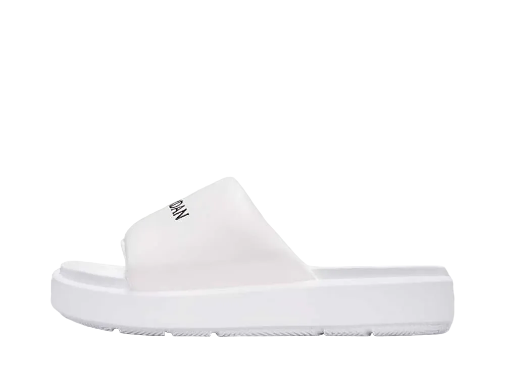 ナイキ ウィメンズ ジョーダン ソフィア "ホワイト"