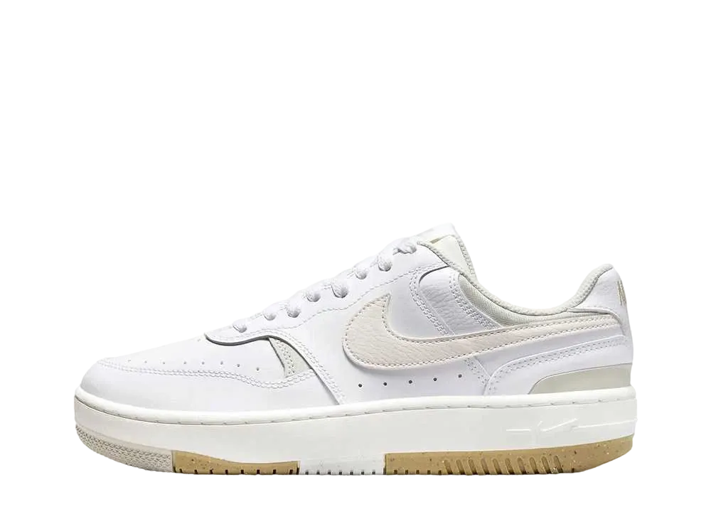 ナイキ ウィメンズ ガンマフォース "ホワイト/ライトボーン"