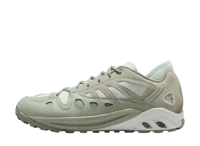 Nike ACG Air Exploraid "Jade Horizon and White"