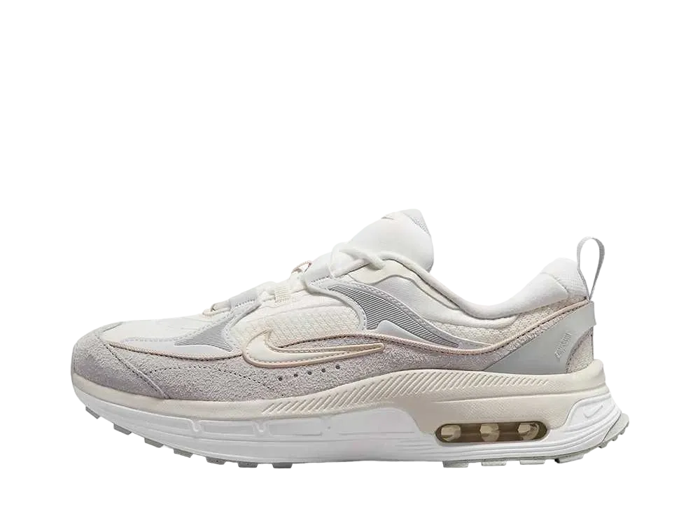 Nike Women's Air Max Bliss LX 