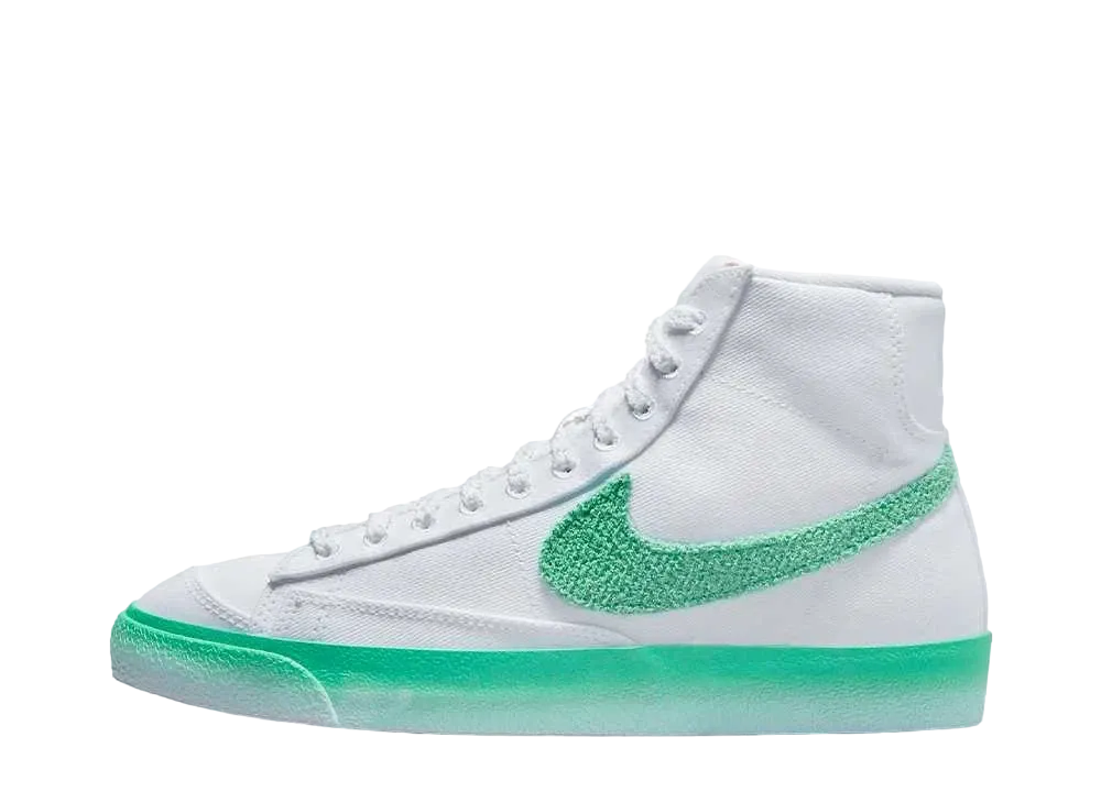 ナイキ ウィメンズ ブレーザー ミッド '77 "ホワイト/ベアリーグリーン/ガムライトブラウン/スプリンググリーン"