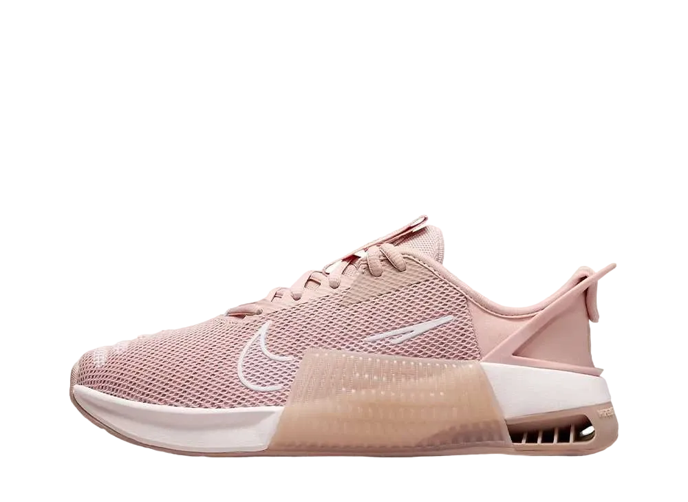 Nike Women's Metcon 9 Easy On "Pink Oxford/Diffused Taupe/Pearl Pink/White"