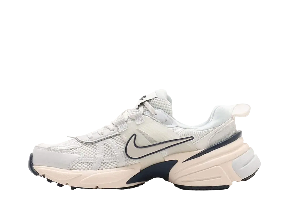 Nike Women's V2K Run "Platinum Tint"