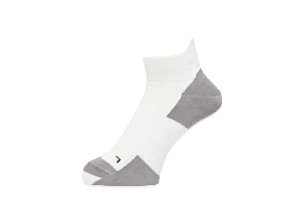 Goldwin Ventilating Light Short Socks (Unisex) "White"