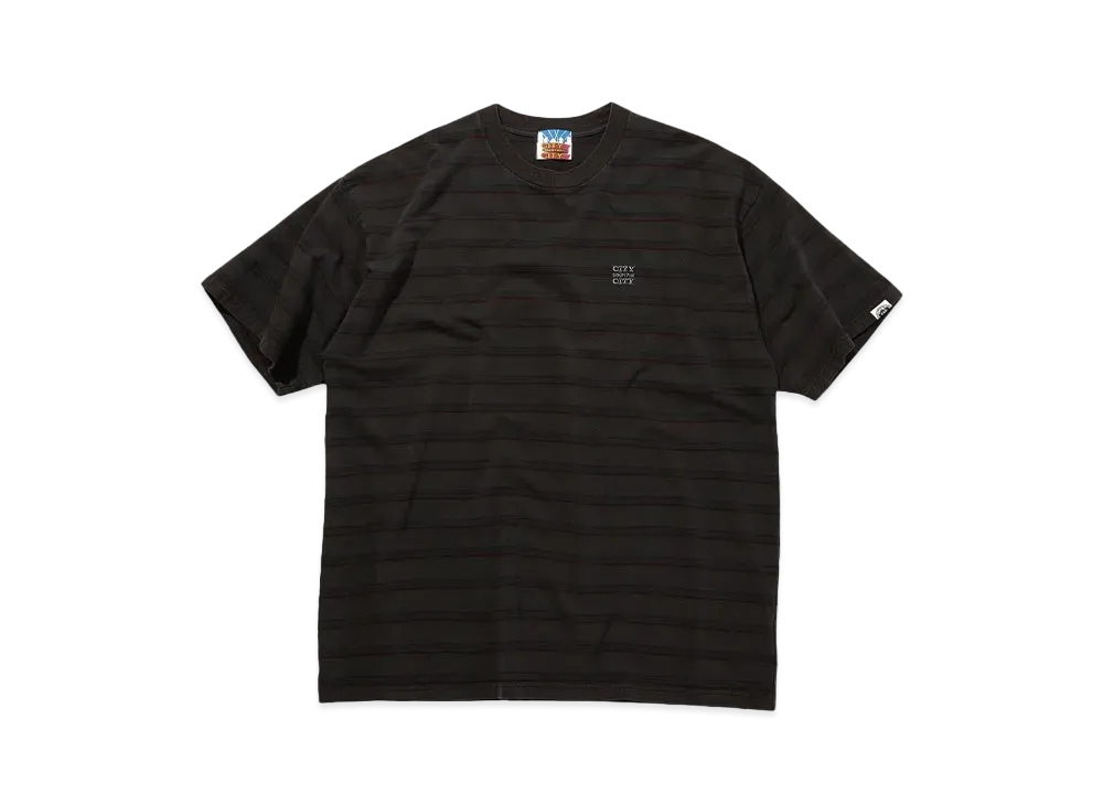 CITY COUNTRY CITY EMBROIDERED LOGO OVERDYE BORDER S/S T-SHIRT "BLACK"