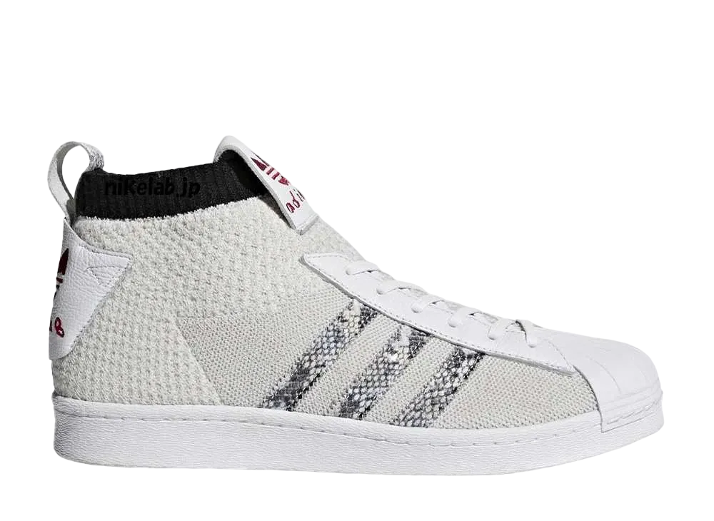 ユナイテッドアローズ&サンズ × アディダス オリジナルス ウルトラ スター "ランニングホワイト/コアブラック/チョークホワイト"