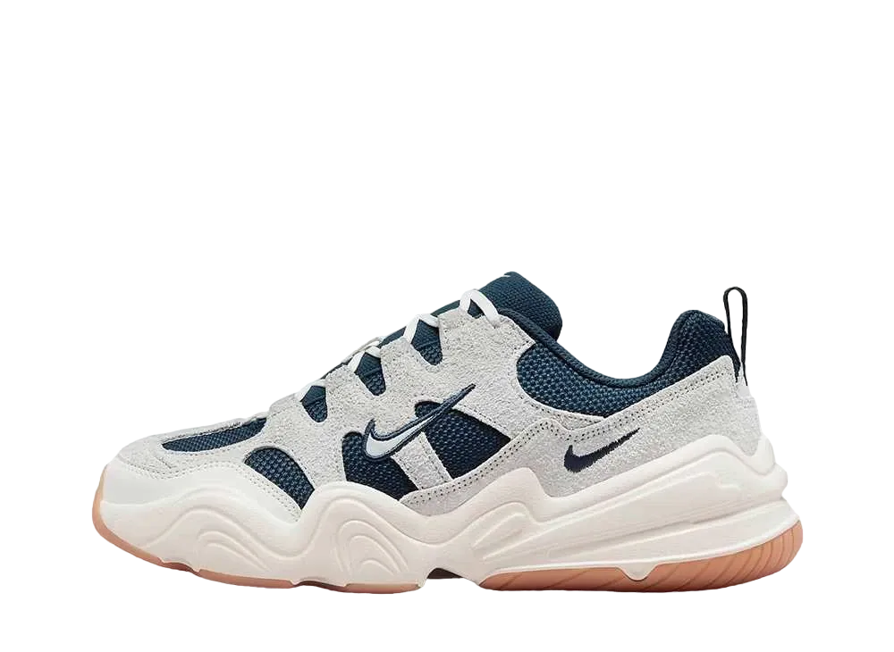 ナイキ ウィメンズ テック ヘラ "ファントム/アーモリーネイビー/セイル/フットボールグレー"