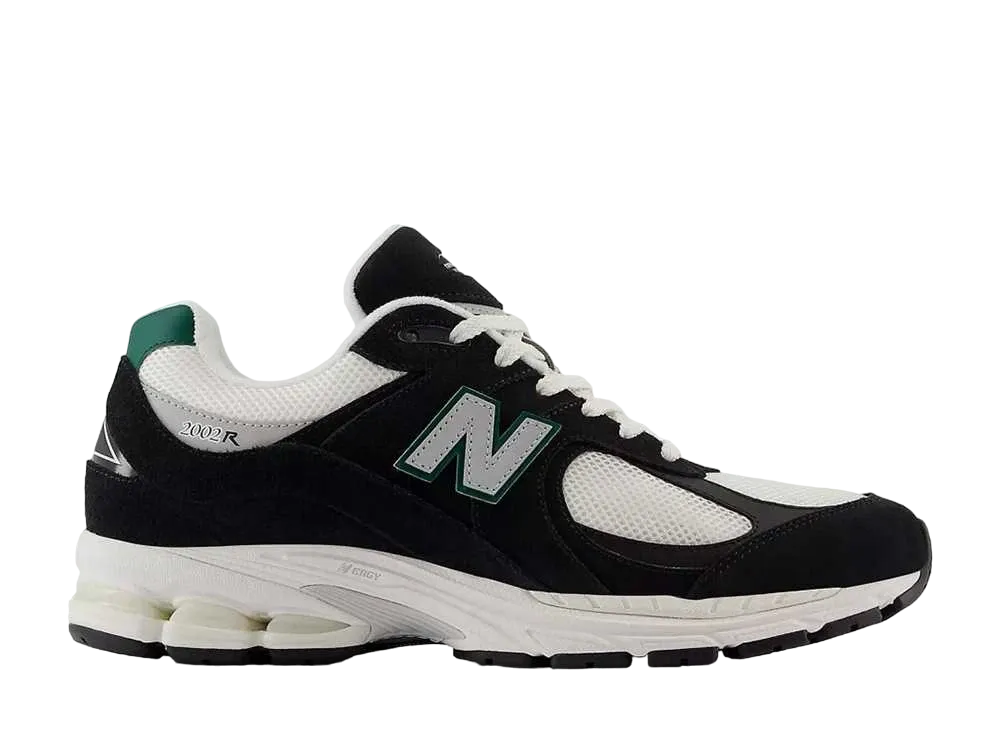 ニューバランス 2002R "ブラック/シーソルト"