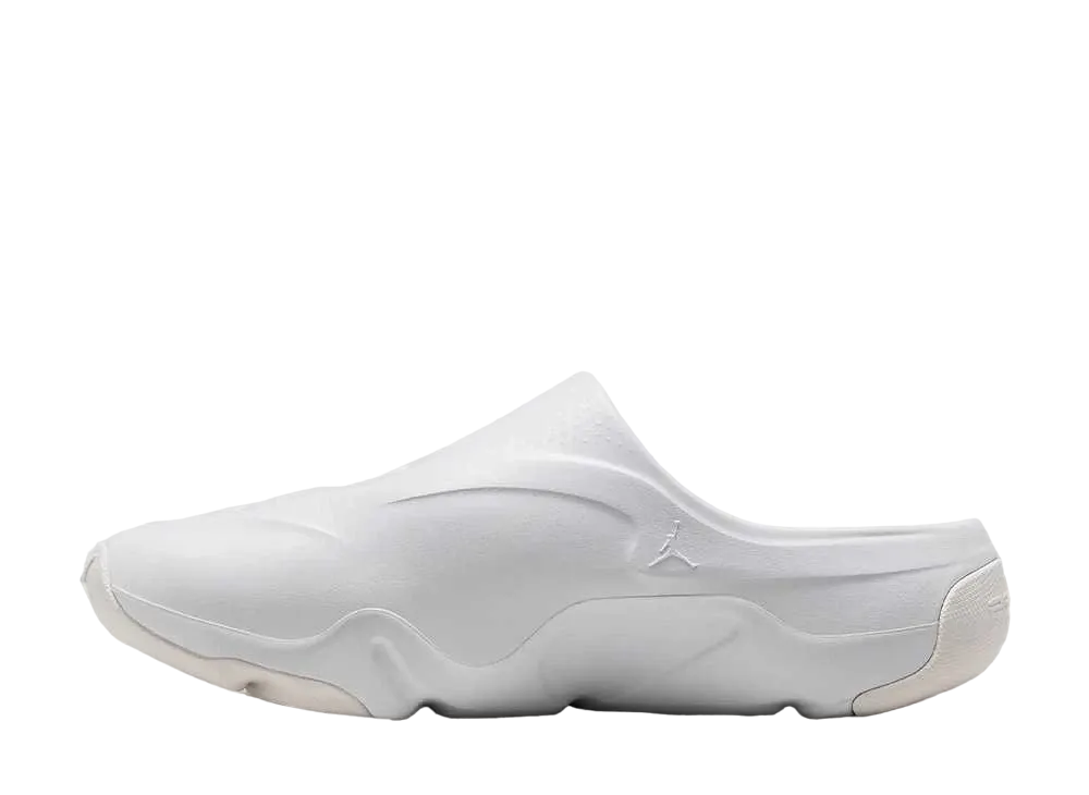 ナイキ ジョーダン ローム スライド "ホワイト/セイル"