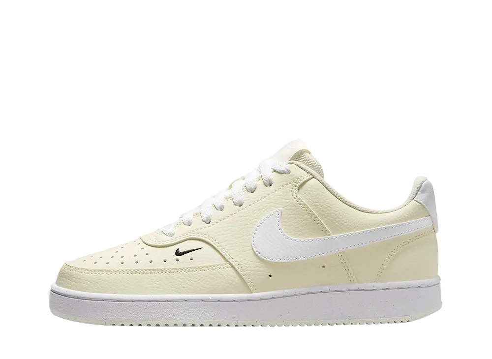 ナイキ ウィメンズ コートビジョン ロー ネクストネイチャー "ホワイト/ブラック/ペールアイボリー"