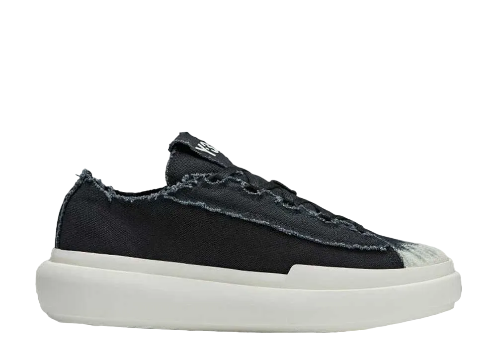 アディダス ワイスリー ニッツァ ロー "ブラック/オフホワイト"