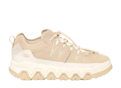 UGG CapTrail Low "Light Beige"