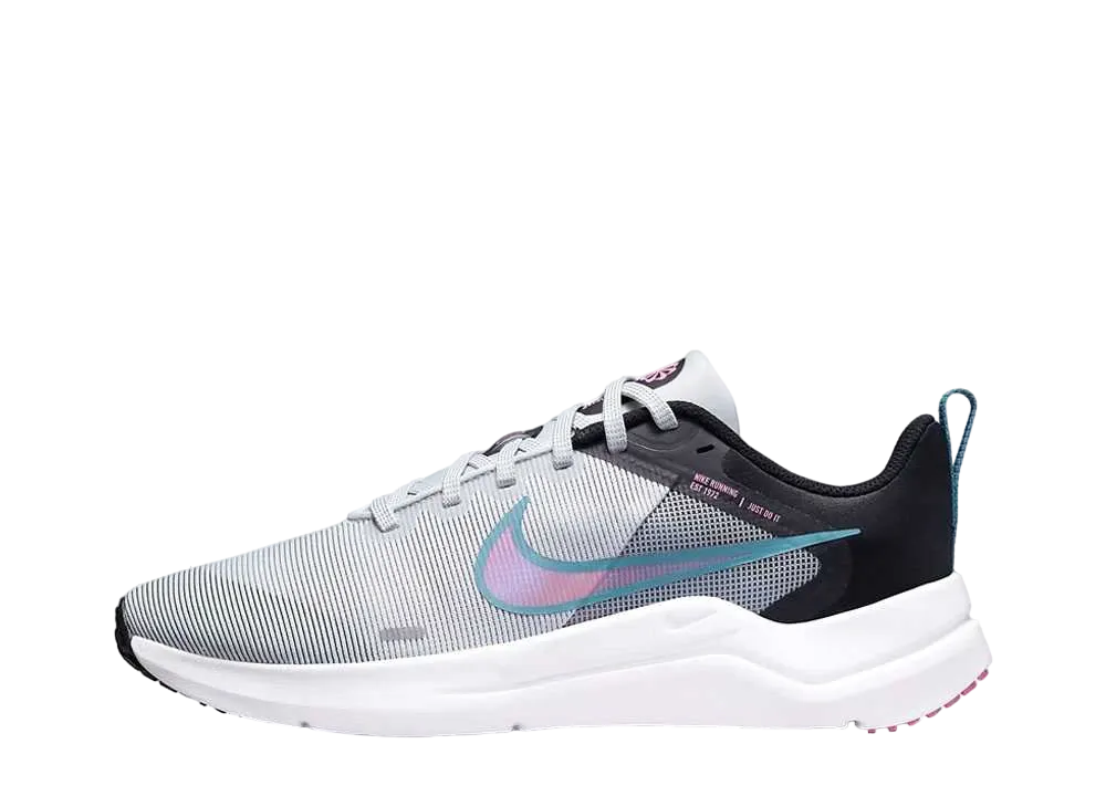 ナイキ ウィメンズ ダウンシフター12 "フォトンダスト/ライトスモークグレー/ホワイト/ピンクスペル"