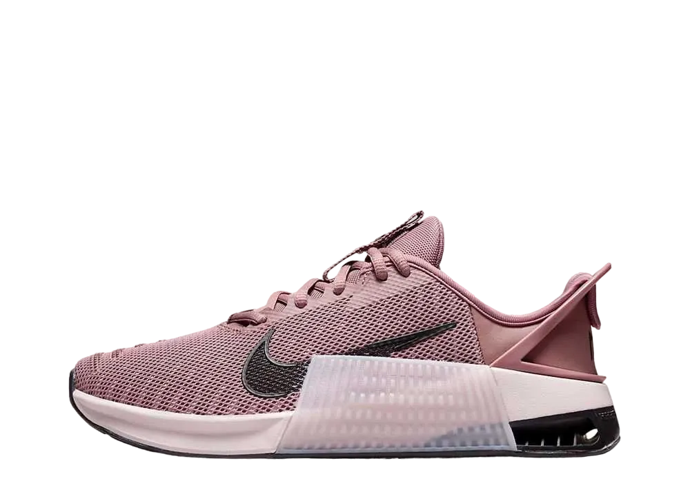 ナイキ ウィメンズ メトコン9 イージーオン "スモーキーモーブ/プラチナムバイオレット/ブラック"