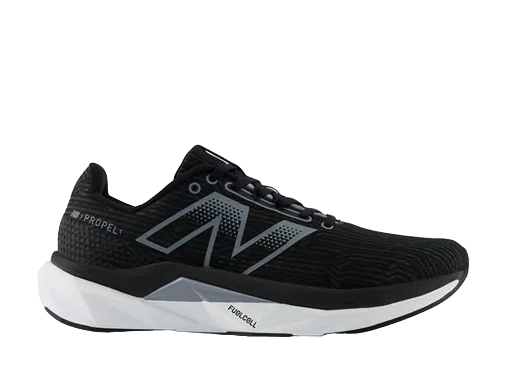 ニューバランス フューエルセル プロペルV5 "ブラック"