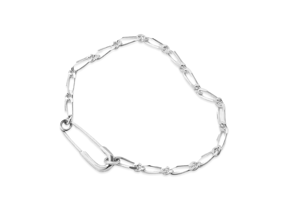GARNI Safety Pin Bracelet "ONE COLOR"