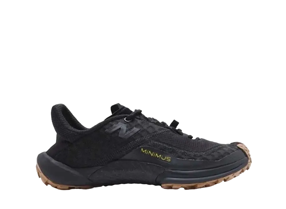 New Balance Women's minimus Trail "Black"