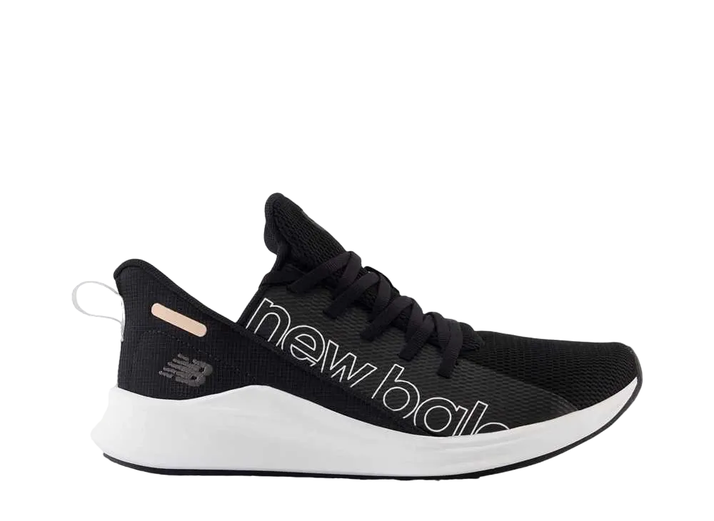 ニューバランス ウィメンズ フレッシュフォーム パウハーランV2 "ブラック"
