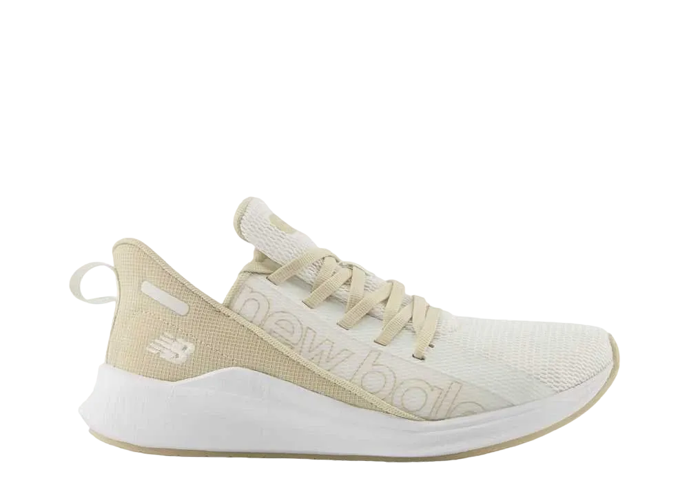 ニューバランス ウィメンズ フレッシュフォーム パウハーランV2 "ホワイト/ベージュ"